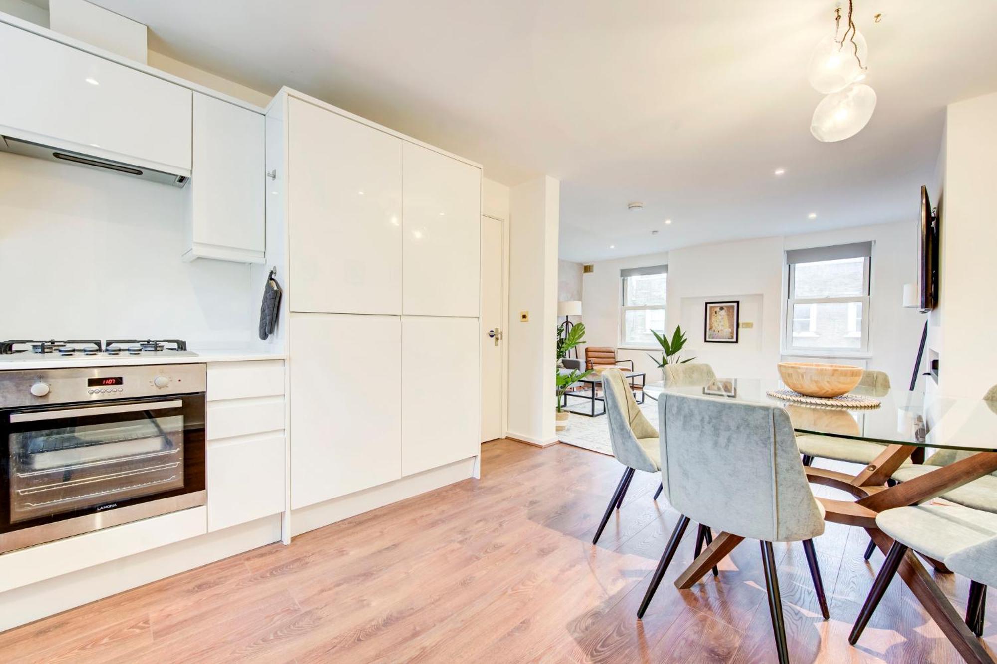 Luxury 3 Bedroom Prime Marylebone Apartment 런던 외부 사진