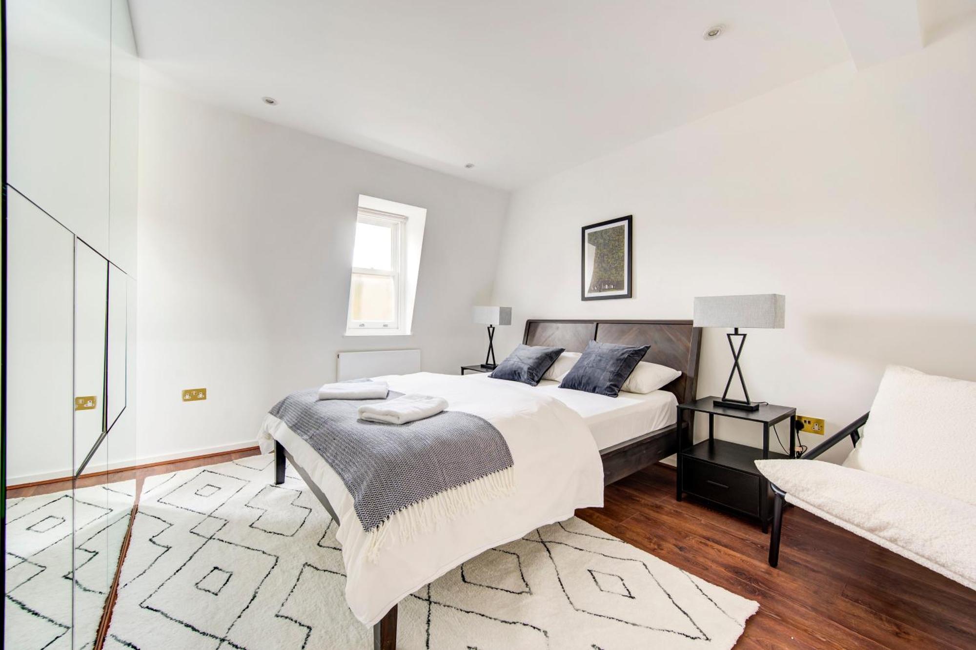 Luxury 3 Bedroom Prime Marylebone Apartment 런던 외부 사진
